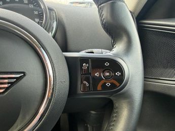 MINI COUNTRYMAN 1.5 Cooper Classic SUV 5dr Petrol Steptronic Euro 6 (s/s) (136 p