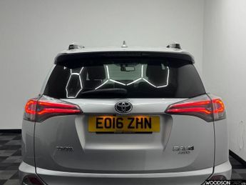 TOYOTA RAV4 2.0 V-Matic Excel SUV 5dr Petrol CVT 4WD Euro 6 (s/s) (151 ps)