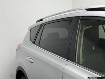 TOYOTA RAV4 2.0 V-Matic Excel SUV 5dr Petrol CVT 4WD Euro 6 (s/s) (151 ps)