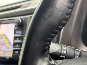 TOYOTA RAV4 2.5 VVT-h Business Edition Plus SUV 5dr Petrol Hybrid CVT Euro 6