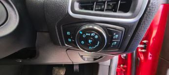 FORD FOCUS 1.6 Titanium Estate 5dr Petrol Powershift Euro 5 (125 ps)