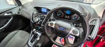 FORD FOCUS 1.6 Titanium Estate 5dr Petrol Powershift Euro 5 (125 ps)