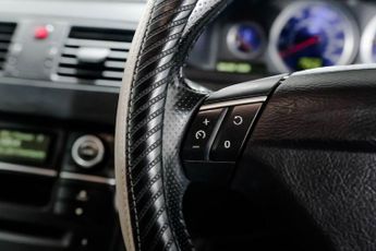 VOLVO XC90 2.4 D5 R-Design SE SUV 5dr Diesel Geartronic AWD (224 g/km, 182 