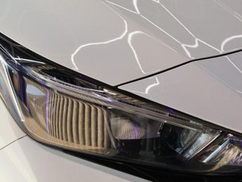 NISSAN LEAF 40kWh N-Connecta Hatchback 5dr Electric Auto (150 ps)