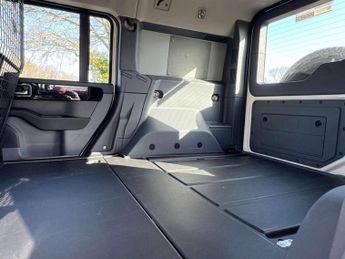 INEOS GRENADIER 3.0 Grenadier Utility Wagon D Auto 4WD