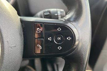 MINI COUNTRYMAN 1.5 Cooper Classic SUV 5dr Petrol Steptronic Euro 6 (s/s) (136 p