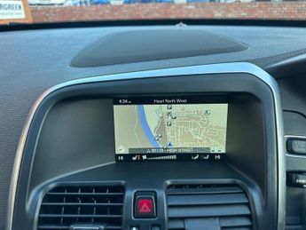 VOLVO XC60 2.0 D4 R-Design Lux Nav SUV 5dr Diesel Auto Euro 6 (s/s) (190 ps