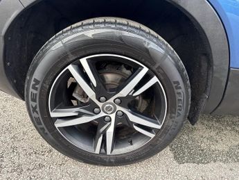 VOLVO XC40 1.5 T3 R-Design SUV 5dr Petrol Auto Euro 6 (s/s) (163 ps)