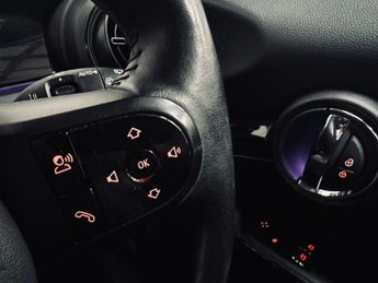 MINI Electric Hatch Cooper SE 32.6kWh Level 2 Hatchback 3dr Electric Auto (184 ps)