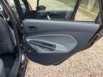 FORD FIESTA 1.4 Titanium Hatchback 5dr Petrol Automatic (154 g/km, 94 bhp)