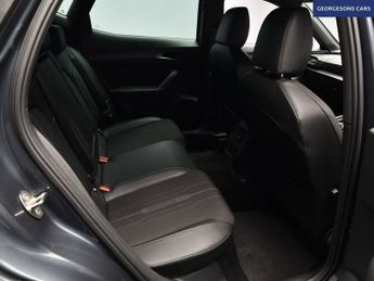 CUPRA FORMENTOR 1.4 eHybrid 12.8kWh V1 SUV 5dr Petrol Plug-in Hybrid DSG Euro 6 