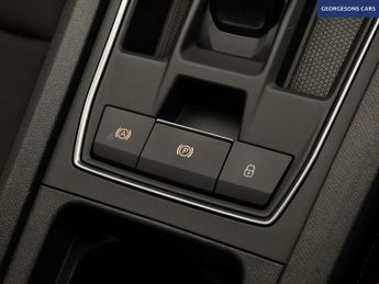 CUPRA FORMENTOR 1.4 eHybrid 12.8kWh V1 SUV 5dr Petrol Plug-in Hybrid DSG Euro 6 