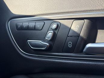 MERCEDES-BENZ CLA 2.0 CLA220 AMG Line Night Edition (Plus) Coupe 4dr Petrol 7G-DCT