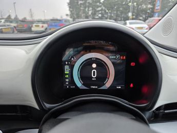 FIAT 500E 42kWh Icon Hatchback 3dr Electric Auto (118 ps)