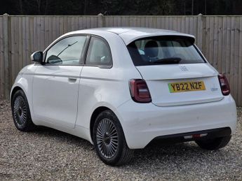 FIAT 500E 42kWh Icon Hatchback 3dr Electric Auto (118 ps)