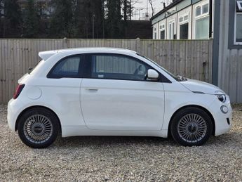 FIAT 500E 42kWh Icon Hatchback 3dr Electric Auto (118 ps)