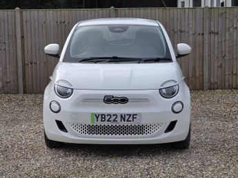 FIAT 500E 42kWh Icon Hatchback 3dr Electric Auto (118 ps)