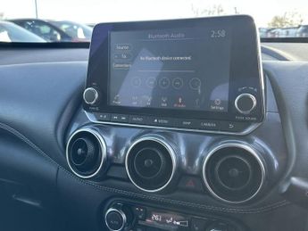 NISSAN JUKE 1.0 DIG-T Tekna SUV 5dr Petrol DCT Auto Euro 6 (s/s) (114 ps)