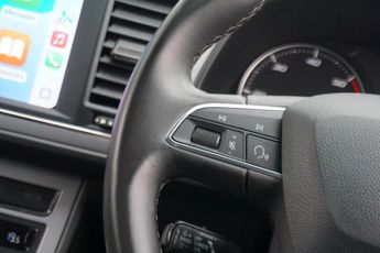 SEAT LEON 2.0 TDI XCELLENCE Estate Diesel Manual Euro 6 (s/s) 5dr - Just 3