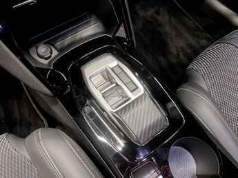 PEUGEOT 208 1.2 HYBRID GT Hatchback 5dr Petrol Hybrid e-DSC6 Euro 6 (s/s) (1