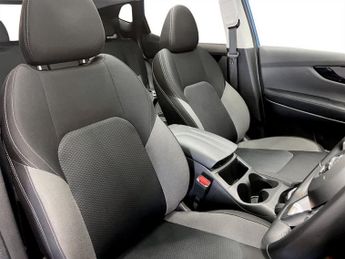 NISSAN QASHQAI 1.3 DIG-T N-Connecta SUV 5dr Petrol DCT Auto Euro 6 (s/s) (160 p