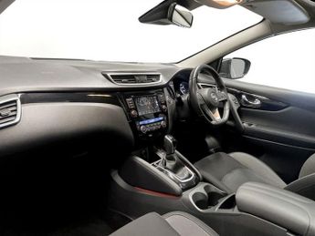 NISSAN QASHQAI 1.3 DIG-T N-Connecta SUV 5dr Petrol DCT Auto Euro 6 (s/s) (160 p