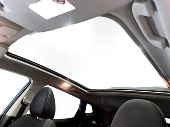 NISSAN QASHQAI 1.3 DIG-T N-Connecta SUV 5dr Petrol DCT Auto Euro 6 (s/s) (160 p