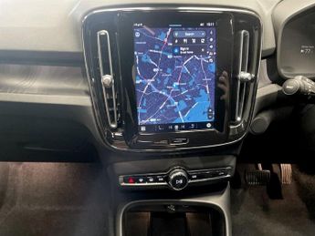 VOLVO C40 Recharge 69kWh Ultimate SUV 5dr Electric Auto (231 ps)