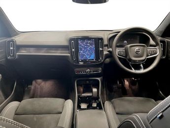 VOLVO C40 Recharge 69kWh Ultimate SUV 5dr Electric Auto (231 ps)