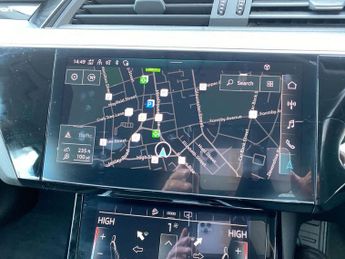 AUDI E-TRON 50 Technik SUV 5dr Electric Auto quattro 71.2kWh (313 ps)