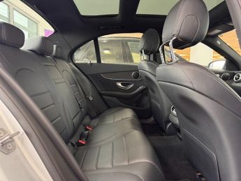 MERCEDES-BENZ C-CLASS 2.0 C200 AMG Line (Premium) Saloon 4dr Petrol G-Tronic+ Euro 6 (