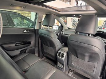 KIA SPORTAGE 1.7 CRDi 3 SUV 5dr Diesel DCT Euro 6 (s/s) (139 bhp)