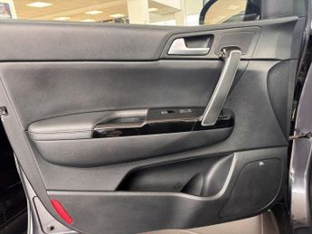 KIA SPORTAGE 1.7 CRDi 3 SUV 5dr Diesel DCT Euro 6 (s/s) (139 bhp)