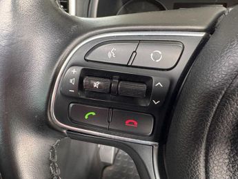 KIA SPORTAGE 1.7 CRDi 3 SUV 5dr Diesel DCT Euro 6 (s/s) (139 bhp)