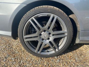 MERCEDES-BENZ E-CLASS 2.1 E220 CDI BlueEfficiency Sport Coupe 2dr Diesel G-Tronic+ Eur
