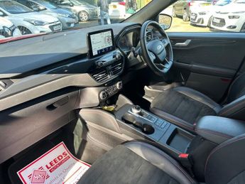 FORD KUGA 2.5 EcoBoost Duratec 14.4kWh ST-Line SUV 5dr Petrol Plug-in Hybr