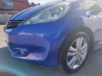 HONDA JAZZ 1.4 i-VTEC EX Hatchback 5dr Petrol CVT Euro 5 (99 ps)