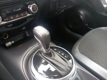 NISSAN JUKE 1.0 DIG-T N-Connecta SUV 5dr Petrol DCT Auto Euro 6 (s/s) (114 p