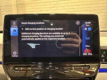 VOLKSWAGEN ID.3 Pro Performance 58kWh Family Hatchback 5dr Electric Auto (204 ps