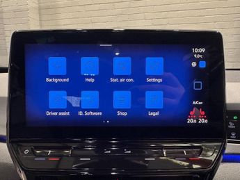 VOLKSWAGEN ID.3 Pro Performance 58kWh Family Hatchback 5dr Electric Auto (204 ps