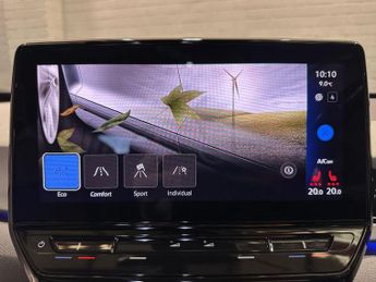 VOLKSWAGEN ID.3 Pro Performance 58kWh Family Hatchback 5dr Electric Auto (204 ps