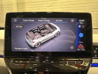VOLKSWAGEN ID.3 Pro Performance 58kWh Family Hatchback 5dr Electric Auto (204 ps