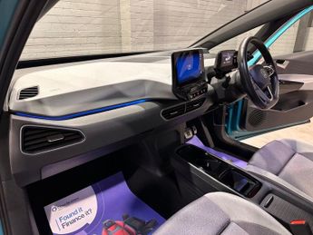VOLKSWAGEN ID.3 Pro Performance 58kWh Max Hatchback 5dr Electric Auto (204 ps)