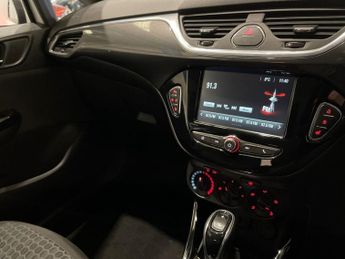 VAUXHALL CORSA 1.4i SE Nav Hatchback 3dr Petrol Auto Euro 6 (90 ps)