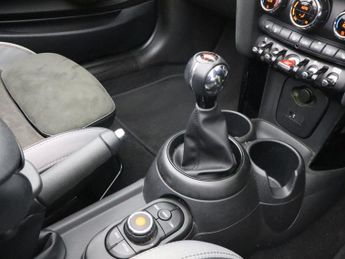 MINI CONVERTIBLE 1.5 Cooper Sport Convertible 2dr Petrol Manual Euro 6 (s/s) (136