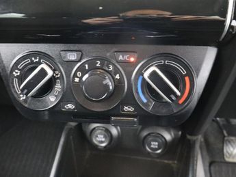 SUZUKI SWIFT 1.2 Dualjet MHEV SZ-L Hatchback 5dr Petrol Hybrid Manual Euro 6 