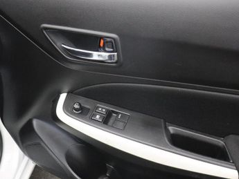 SUZUKI SWIFT 1.2 Dualjet MHEV SZ-L Hatchback 5dr Petrol Hybrid Manual Euro 6 