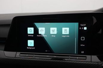 VOLKSWAGEN GOLF 1.5 eTSI MHEV R-Line Hatchback 5dr Petrol Hybrid DSG Euro 6 (s/s