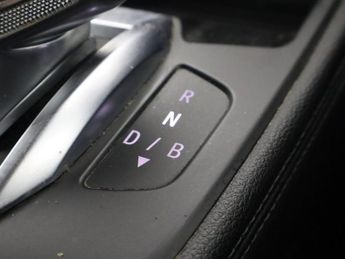 RENAULT ZOE R135 EV50 52kWh Iconic Hatchback 5dr Electric Auto (Rapid Charge