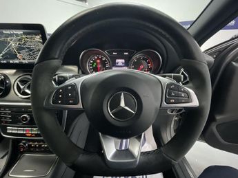 MERCEDES-BENZ A-CLASS 2.1 A200d WhiteArt Hatchback 5dr Diesel 7G-DCT Euro 6 (s/s) (136